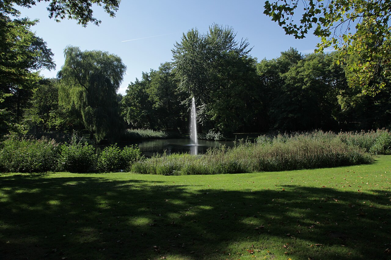 Von-Wedelstaedt-Park, Parkstraße in Gelsenkirchen