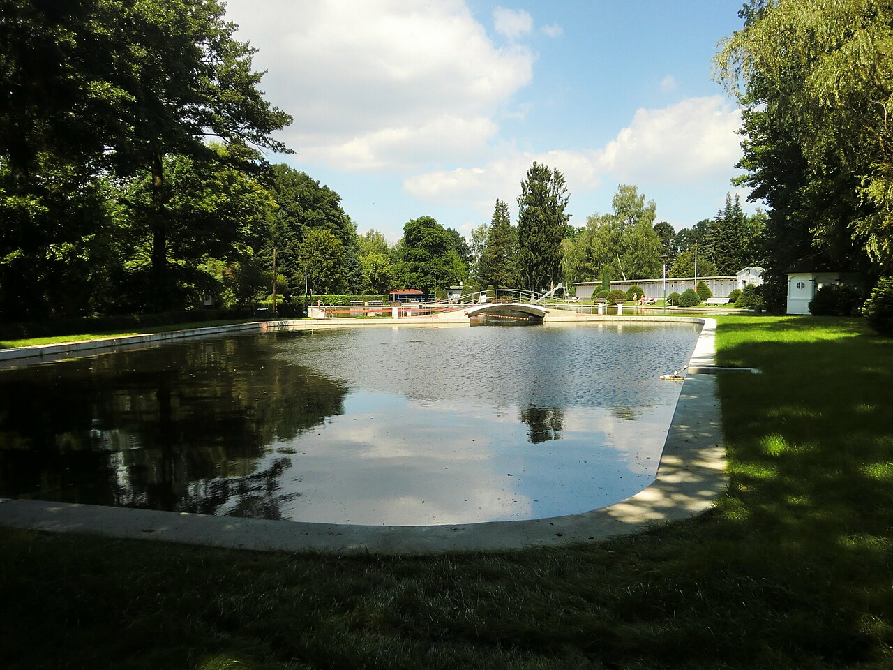 Waldbad Germania Langebrück, Stiehlerstraße 23