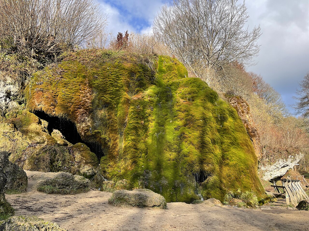 Dreimühlen waterfall in Ahütte, Üxheim, Germany
