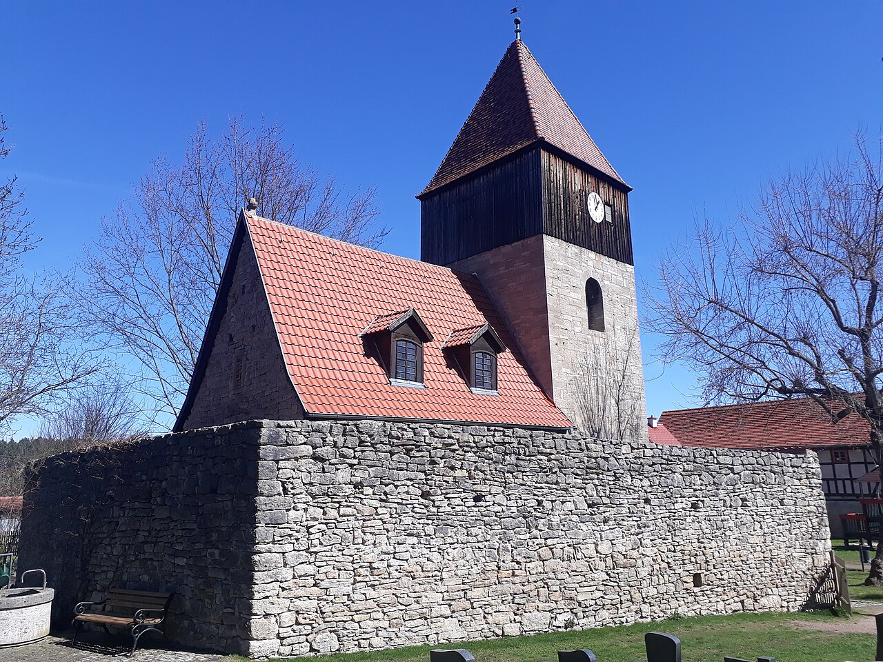 Kirche in Espenfeld, Thüringen