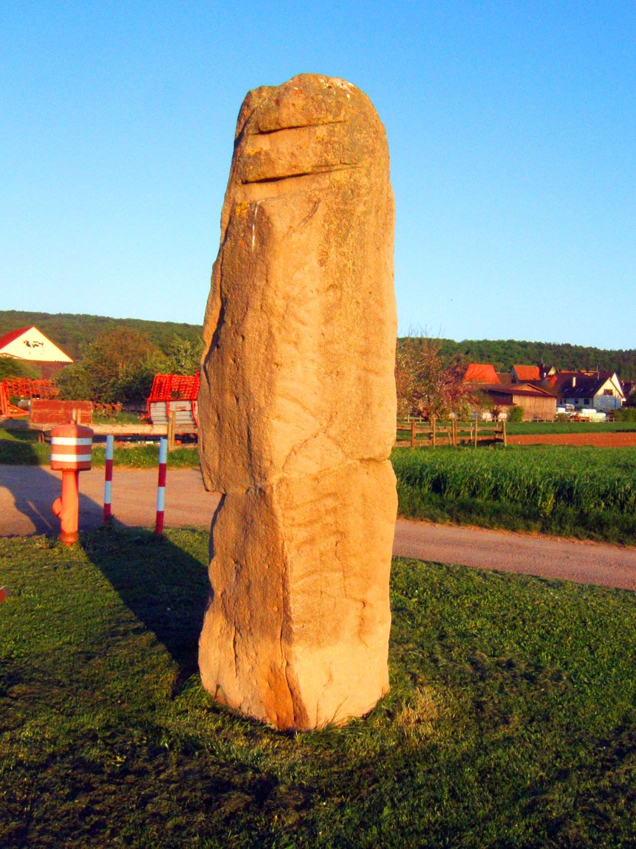 Der Menhir von Weilheim im LKR Tübingen