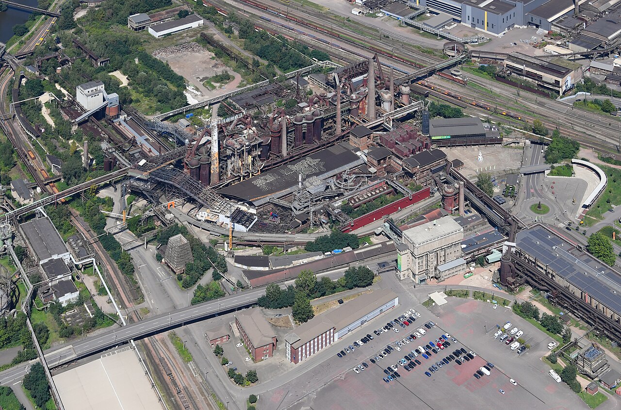 Aerial image of the Völklingen Ironworks (view from the south)