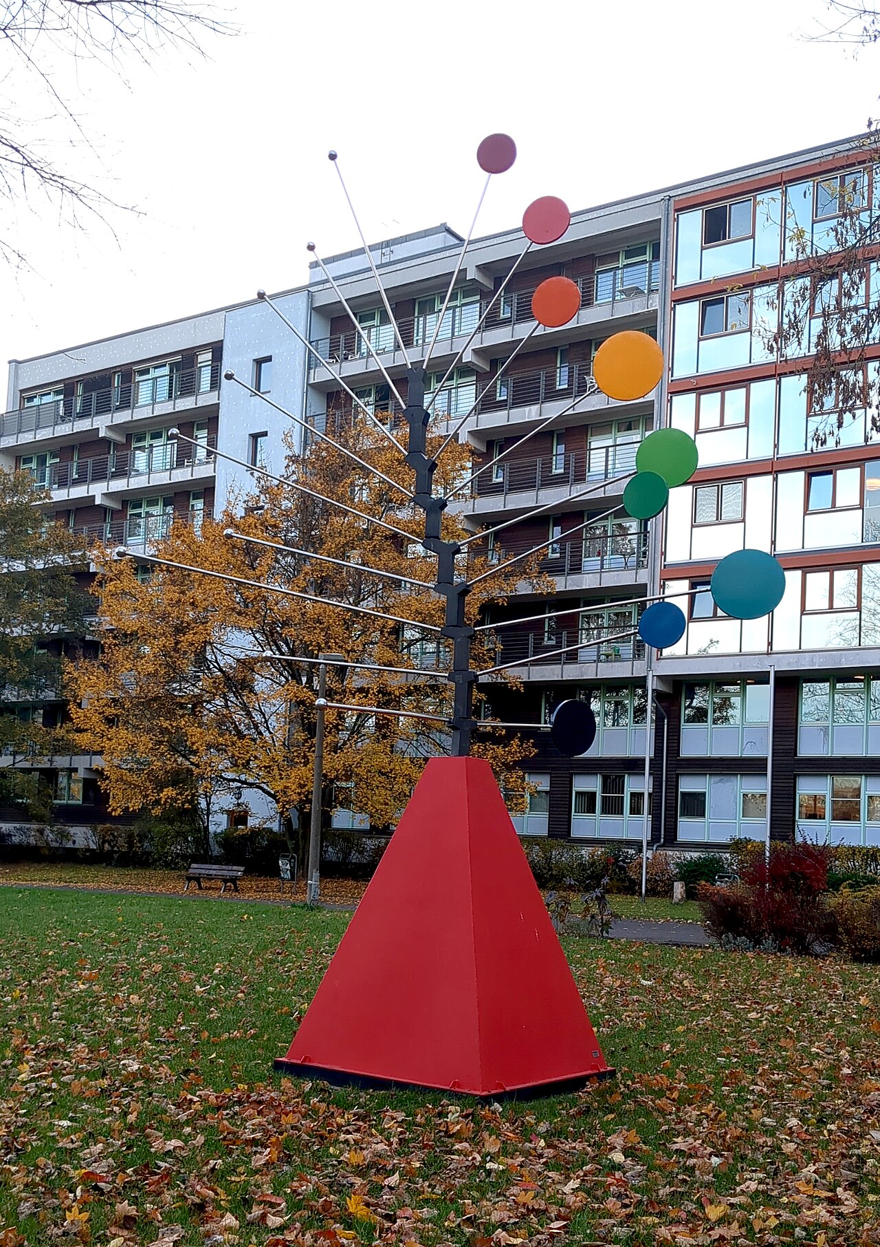 Sculpture "Windspiel" by Achim Kühn at the Otto-Marquardt-Straße in Berlin-Fennpfuhl, Germany