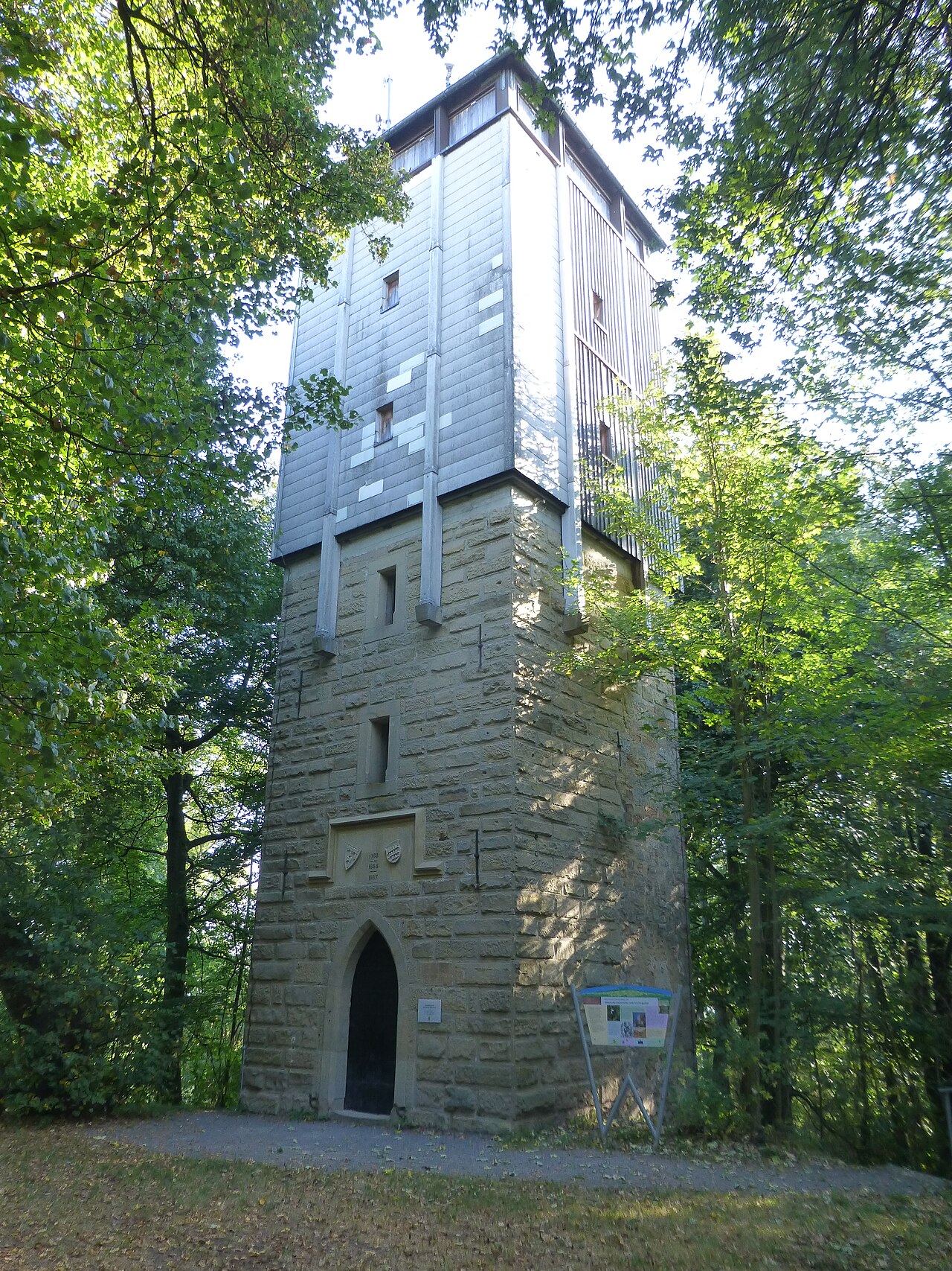 Wunnensteinturm bei Großbottwar-Winzerhausen