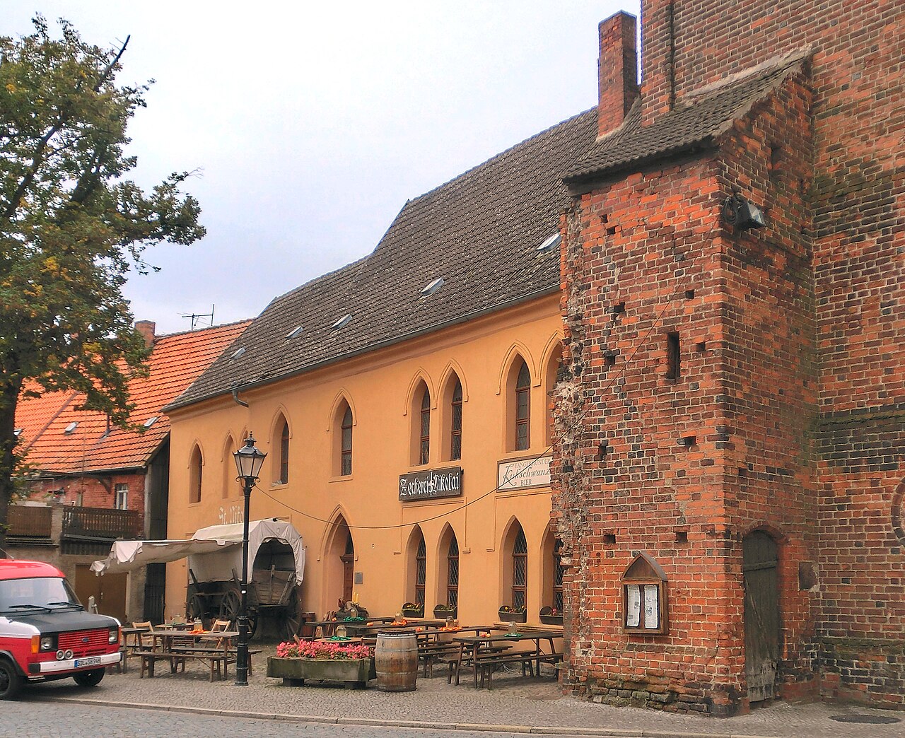 Tangermünde, Lange Straße 1, Zecherei St