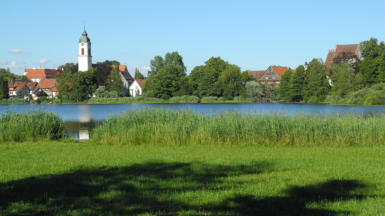 Kißlegg - Zellersee mit Kirche, Altes Schloss