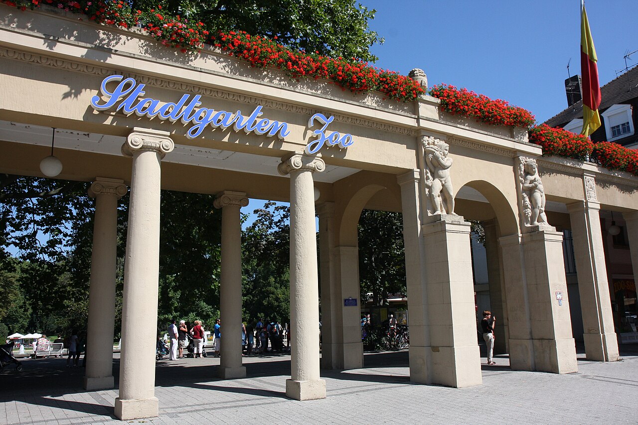 Karlsruhe Zoo - Main entrance