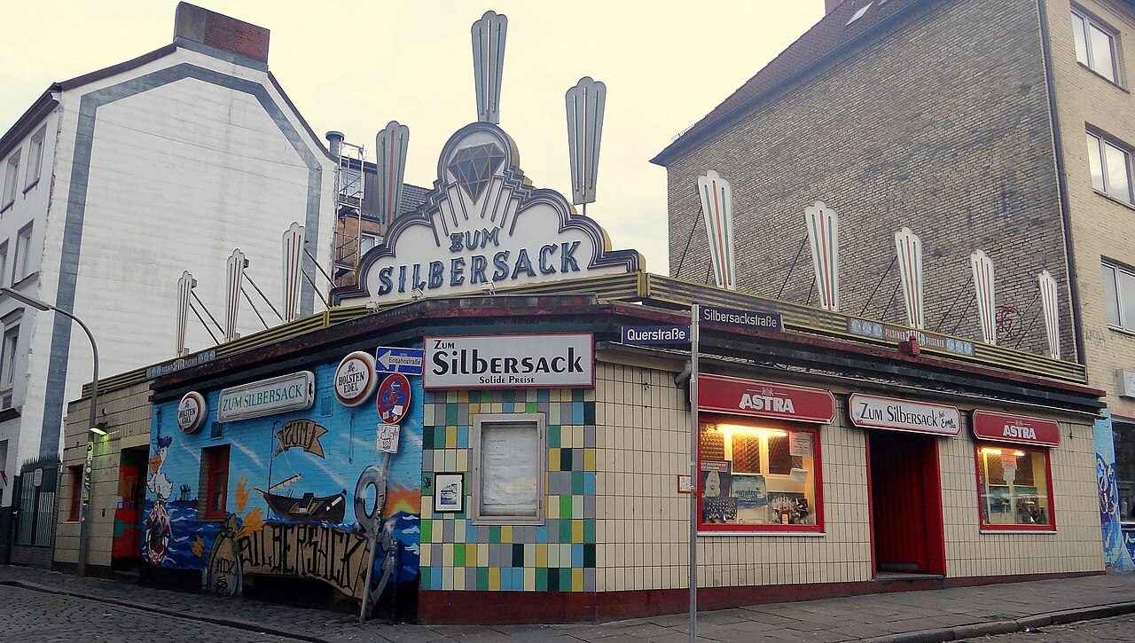 Die Kult-Kneipe "Zum Silbersack" in Hamburg St
