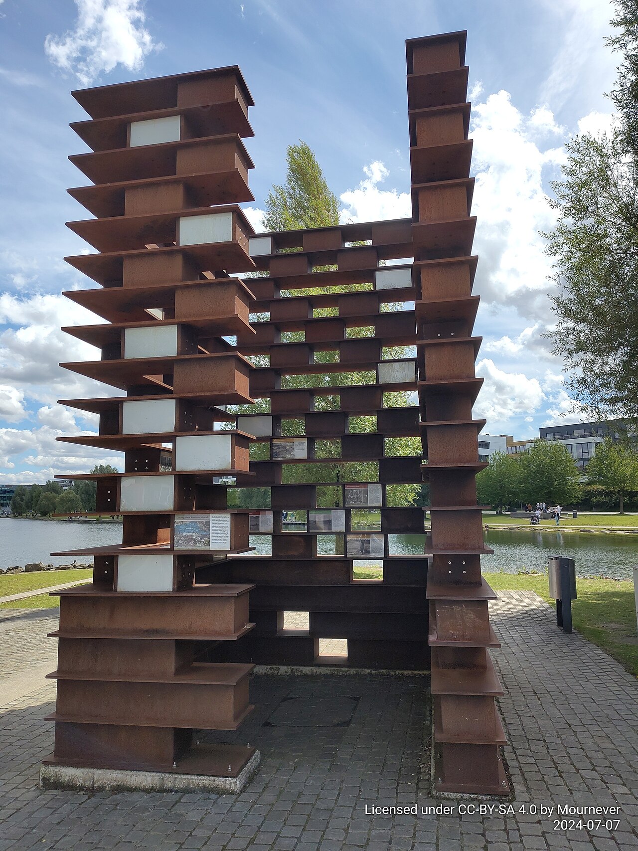 Zwangsarbeiter Mahnmal am Phoenix See